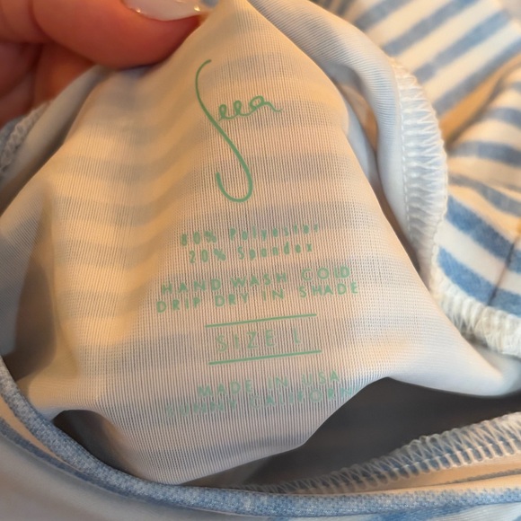 Seea Doheny Rash Guard L - Picture 4 of 4